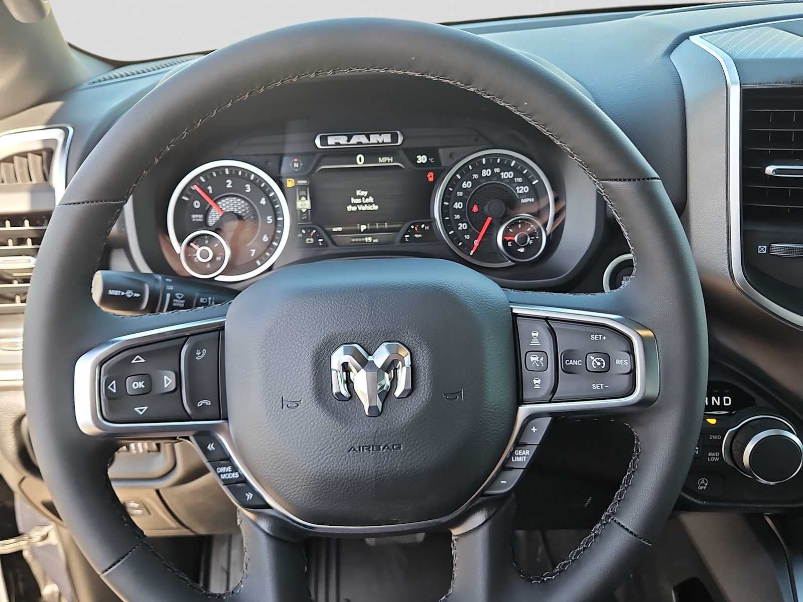 2026 RAM Ram 1500 RAM 1500 LONE STAR CREW CAB 4X4 5'7' BOX