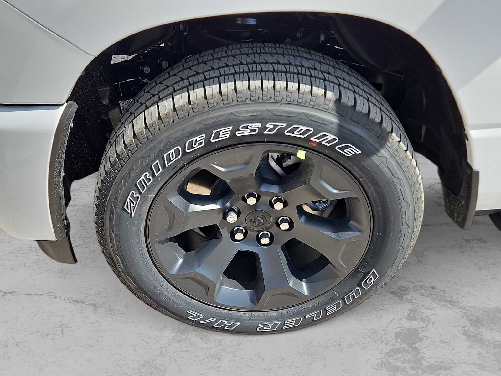 2026 RAM Ram 1500 RAM 1500 EXPRESS CREW CAB 4X4 5'7' BOX