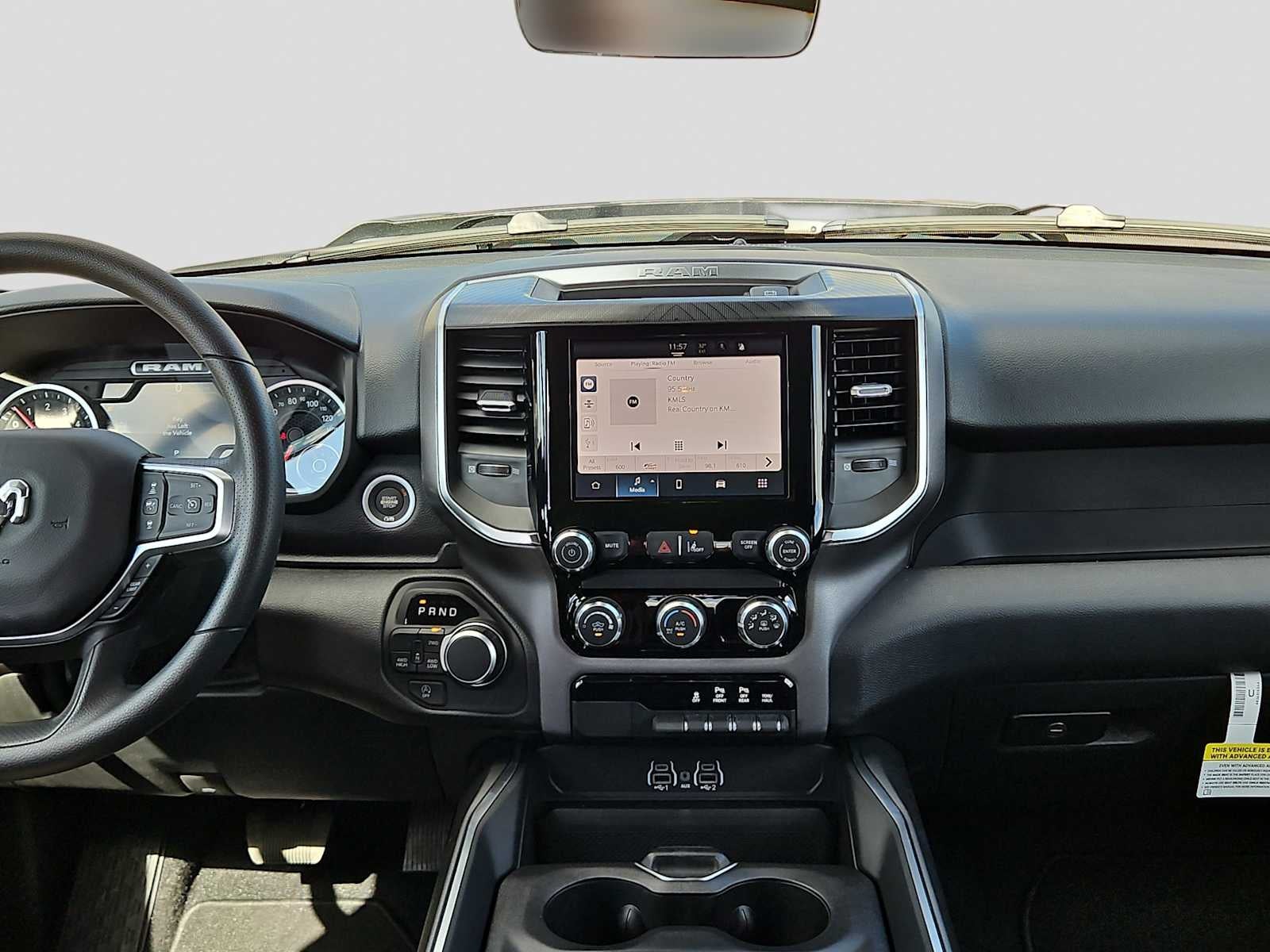 2026 RAM Ram 1500 RAM 1500 EXPRESS CREW CAB 4X4 5'7' BOX