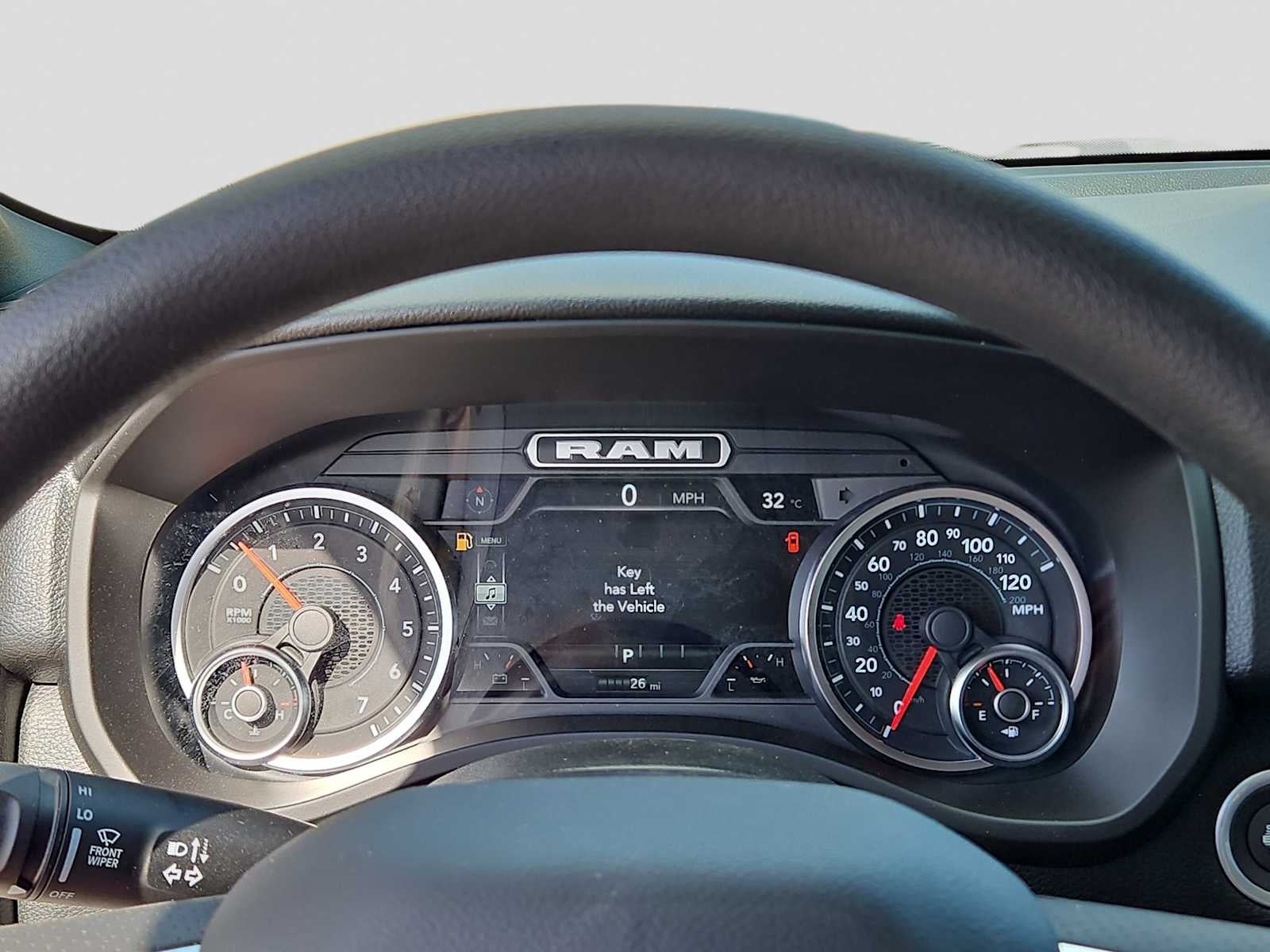 2026 RAM Ram 1500 RAM 1500 EXPRESS CREW CAB 4X4 5'7' BOX