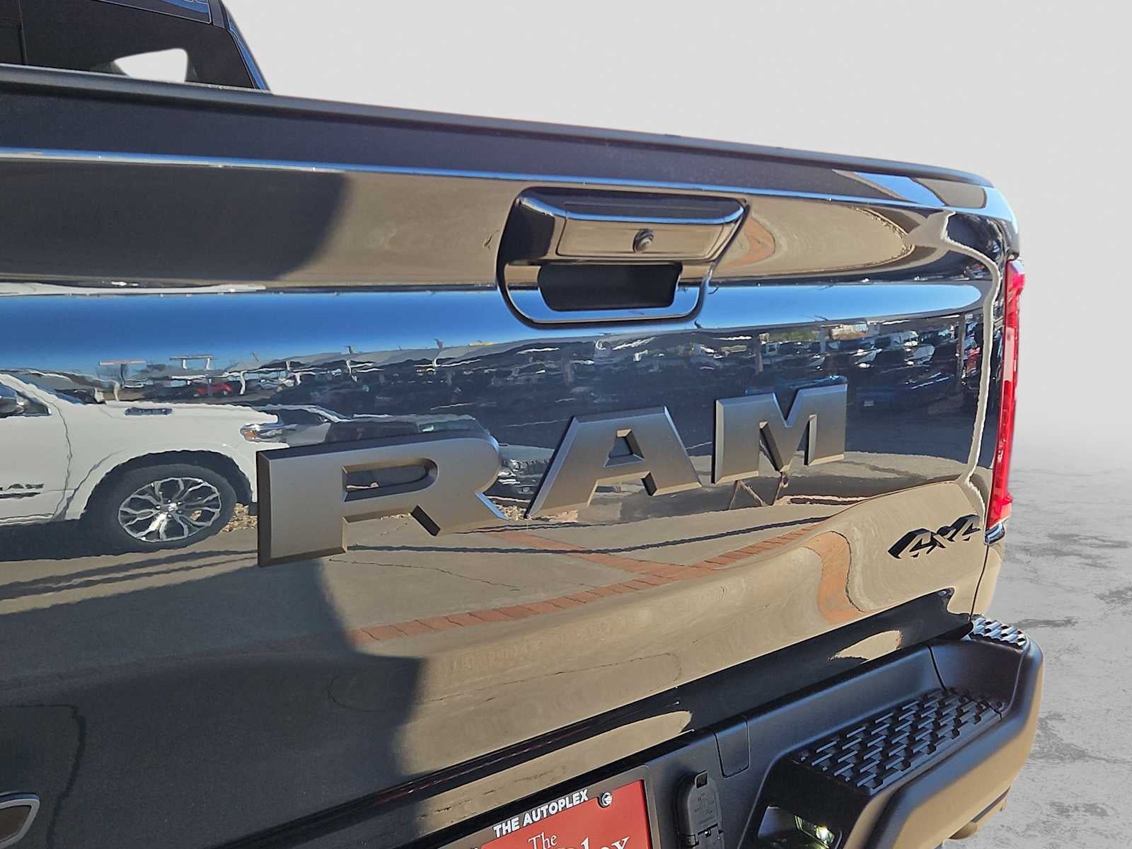 2026 RAM Ram 1500 RAM 1500 RHO CREW CAB 4X4 5'7' BOX