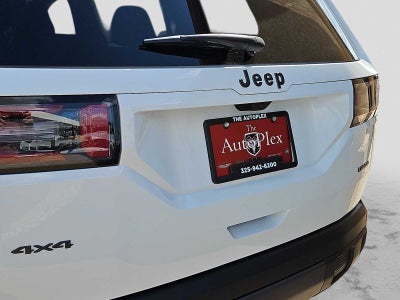 2026 Jeep Cherokee CHEROKEE LAREDO 4X4