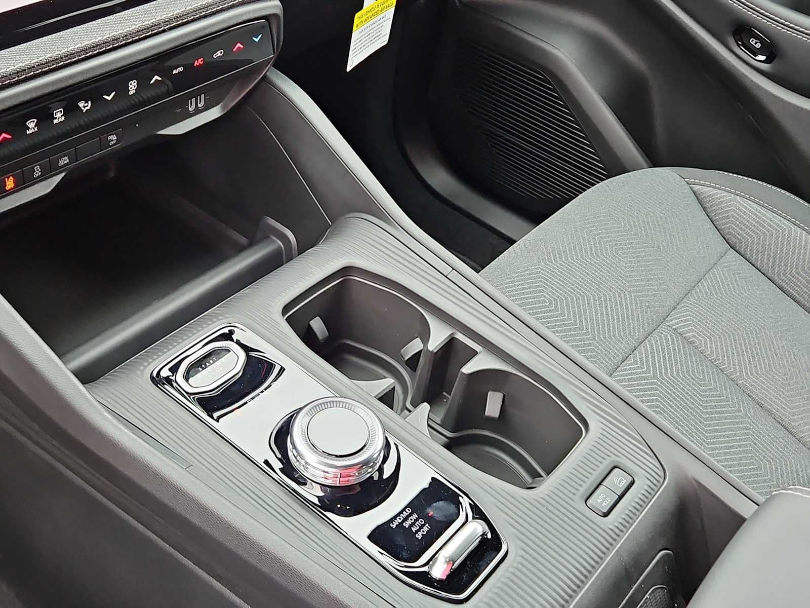 2026 Jeep Cherokee CHEROKEE LAREDO 4X4