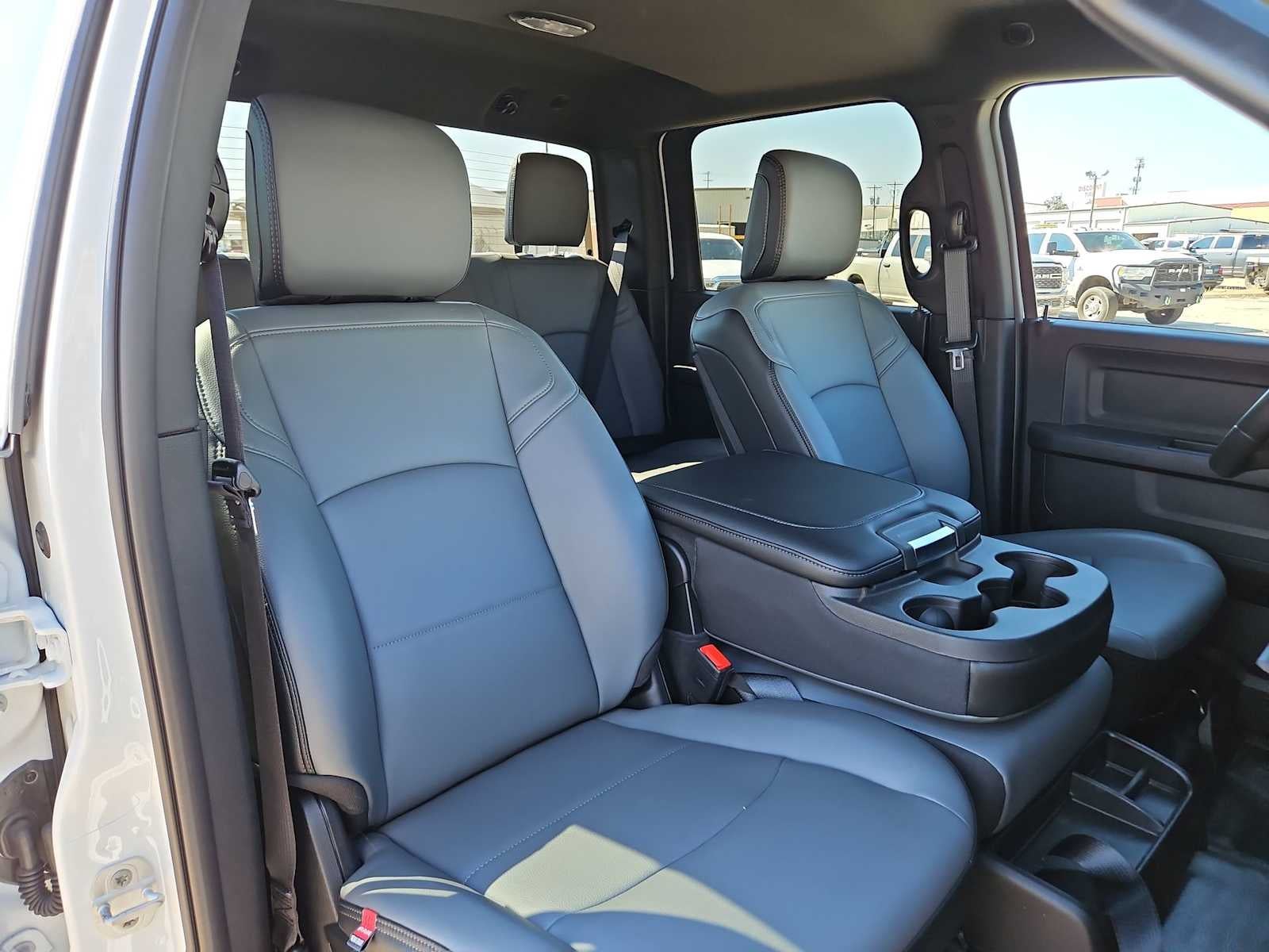 2026 RAM Ram 2500 RAM 2500 TRADESMAN CREW CAB 4X4 6'4' BOX