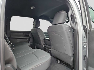 2026 RAM Ram 2500 RAM 2500 BLACK EXPRESS CREW CAB 4X4 6'4' BOX