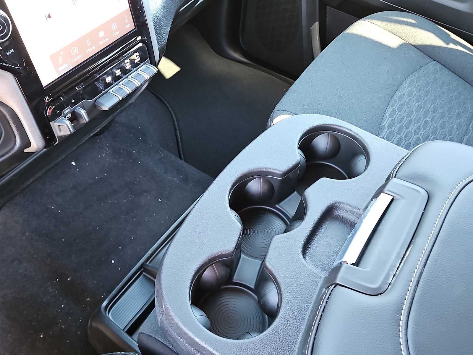 2026 RAM Ram 2500 RAM 2500 BLACK EXPRESS CREW CAB 4X4 8' BOX