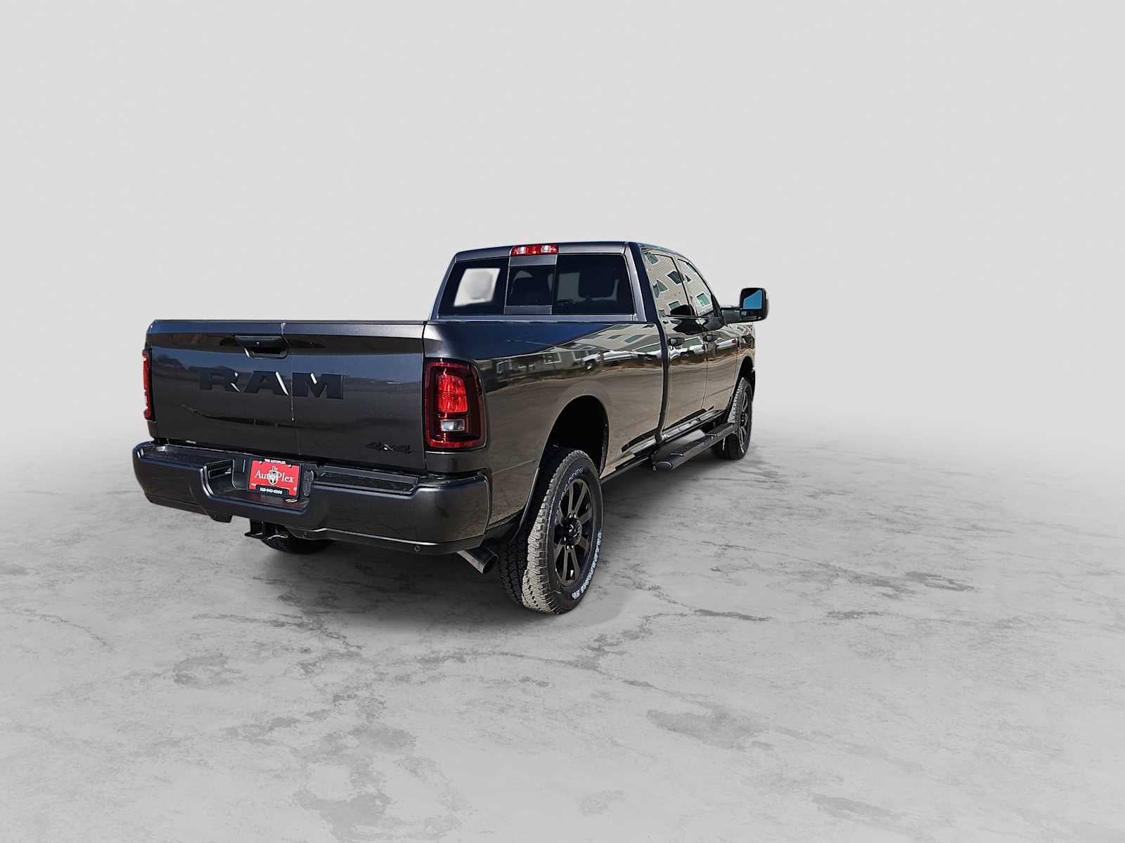 2026 RAM Ram 2500 RAM 2500 BLACK EXPRESS CREW CAB 4X4 8' BOX