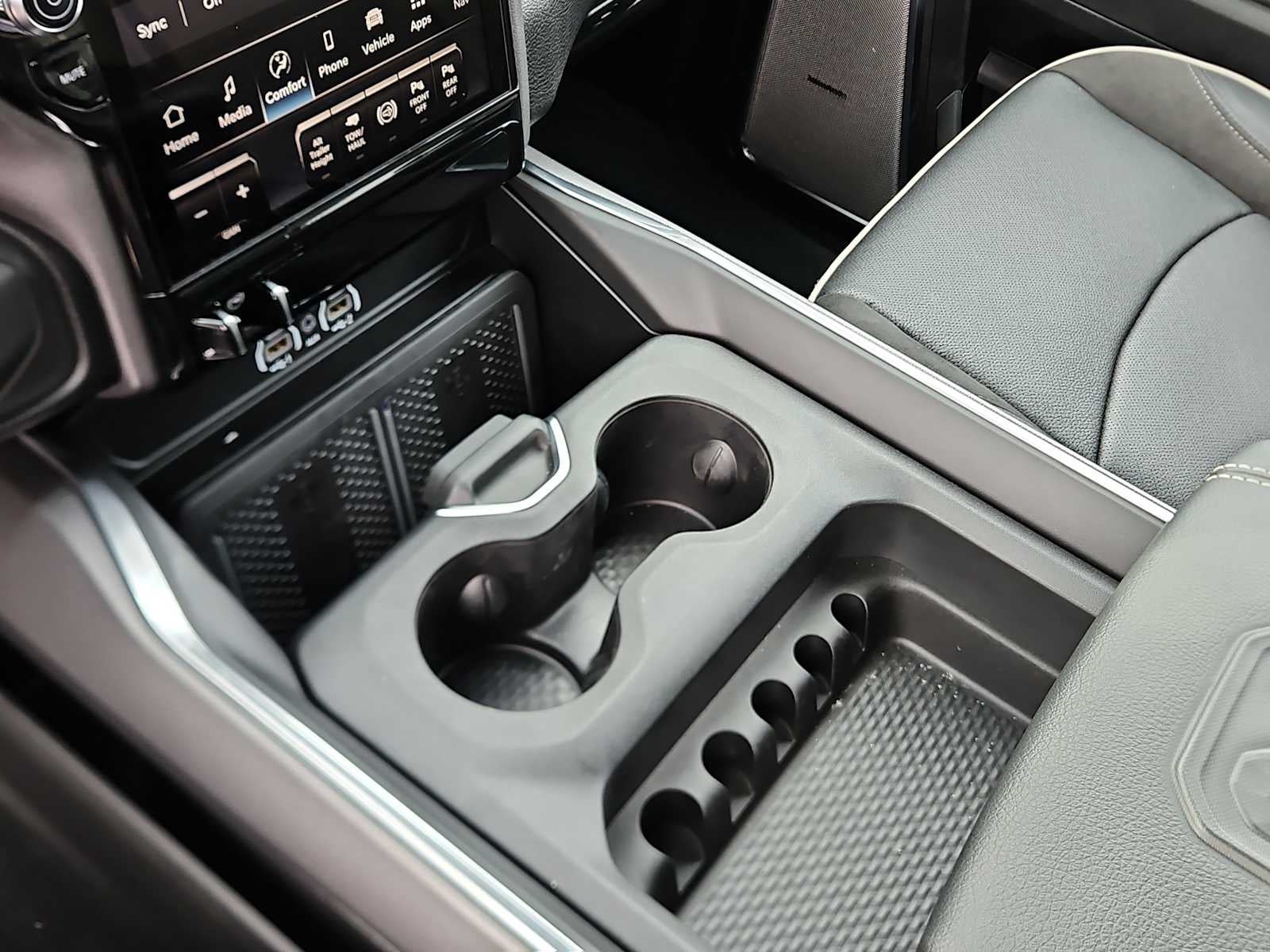 2026 RAM Ram 2500 RAM 2500 LARAMIE MEGA CAB 4X4 6'4' BOX