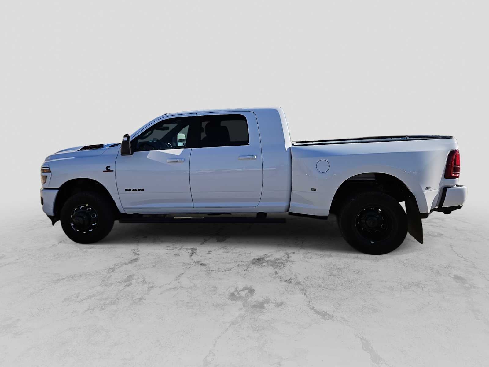 2026 RAM Ram 3500 RAM 3500 LARAMIE MEGA CAB 4X4 6'4' BOX