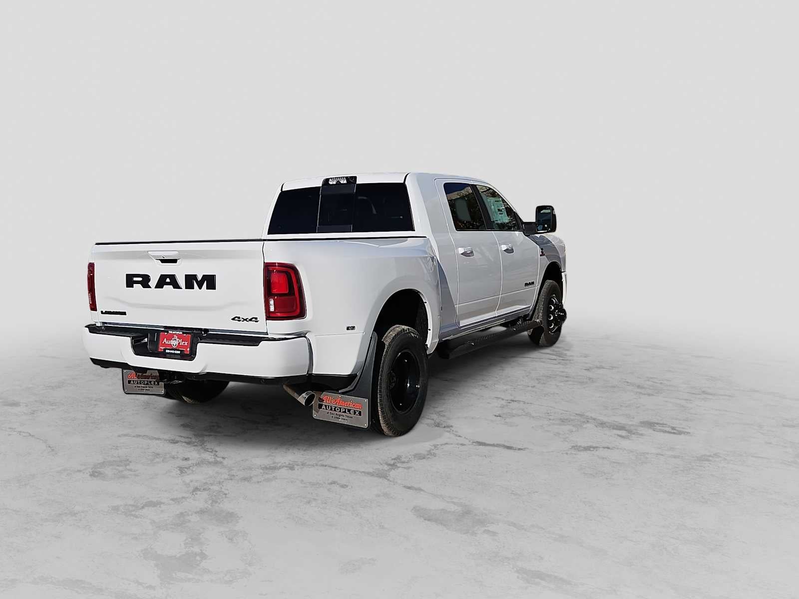 2026 RAM Ram 3500 RAM 3500 LARAMIE MEGA CAB 4X4 6'4' BOX