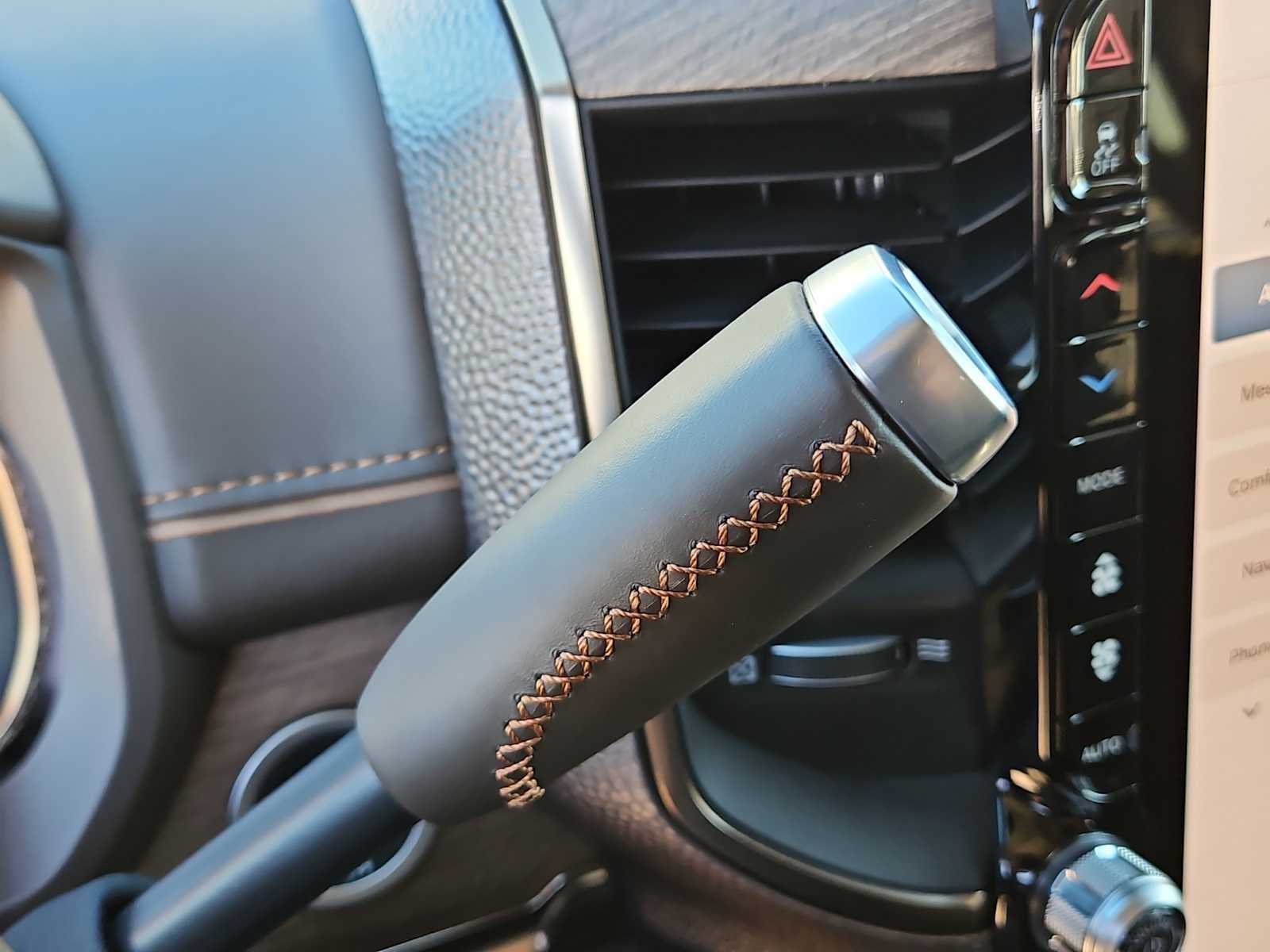 2026 RAM Ram 3500 RAM 3500 LIMITED LONGHORN MEGA CAB 4X4 6'4' BOX