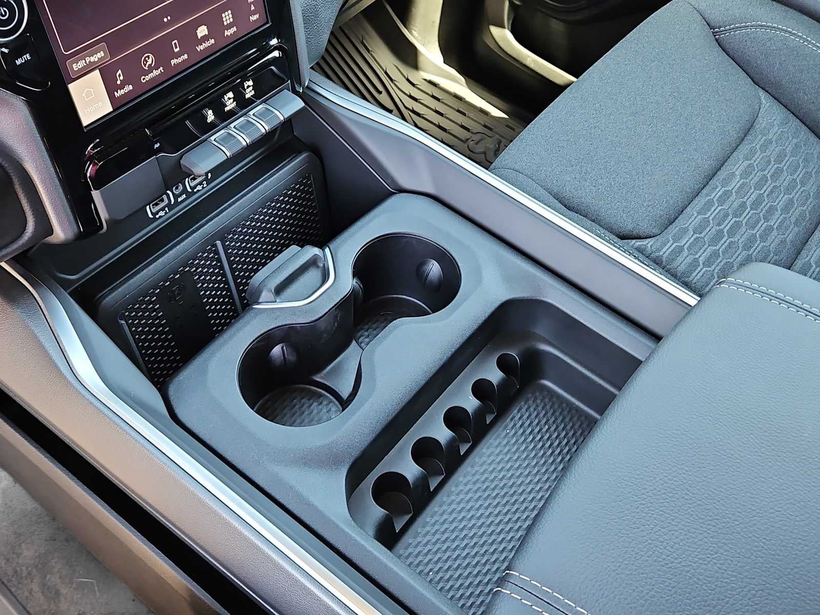 2026 RAM Ram 1500 RAM 1500 LONE STAR CREW CAB 4X2 5'7' BOX