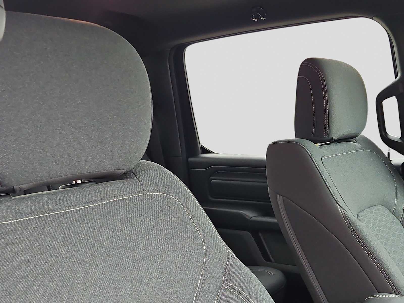 2026 RAM Ram 1500 RAM 1500 EXPRESS CREW CAB 4X2 5'7' BOX