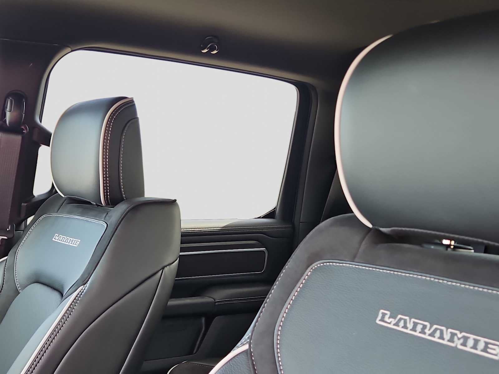 2026 RAM Ram 1500 RAM 1500 LARAMIE CREW CAB 4X2 5'7' BOX