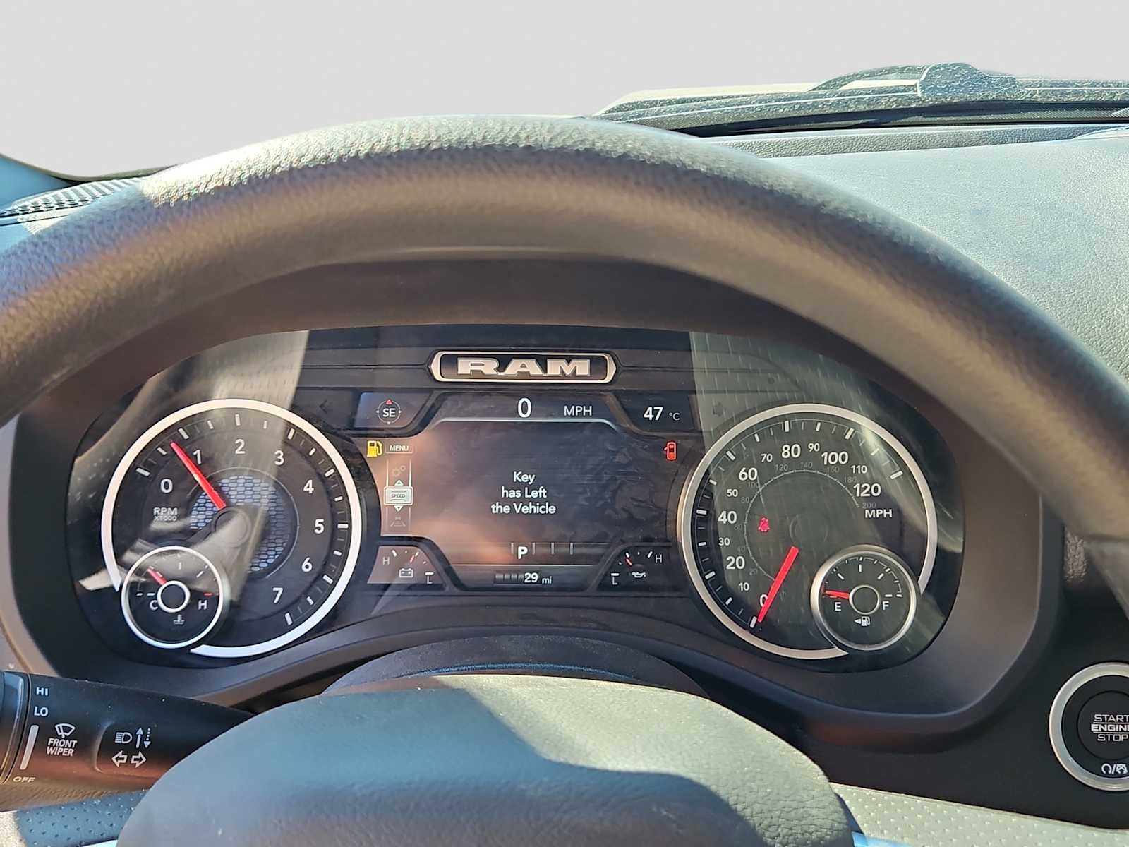 2026 RAM 1500 RAM 1500 WARLOCK CREW CAB 4X4 5'7' BOX