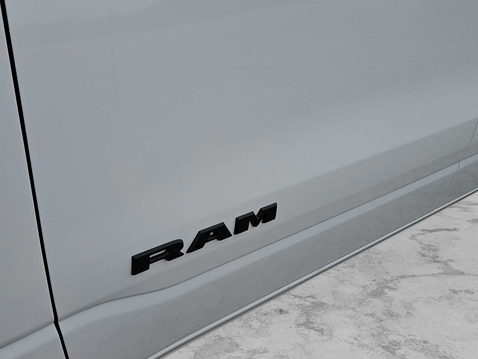2026 RAM 1500 RAM 1500 WARLOCK CREW CAB 4X4 5'7' BOX