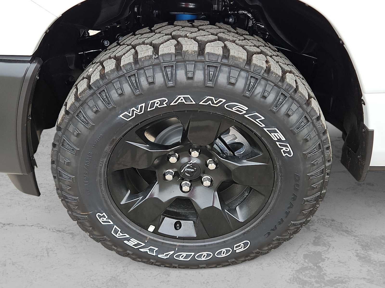 2026 RAM 1500 RAM 1500 WARLOCK CREW CAB 4X4 5'7' BOX